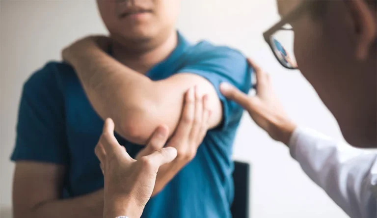 what are the 7 warning signs of bone cancer